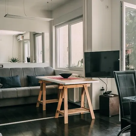 Smart 贝尔格莱德